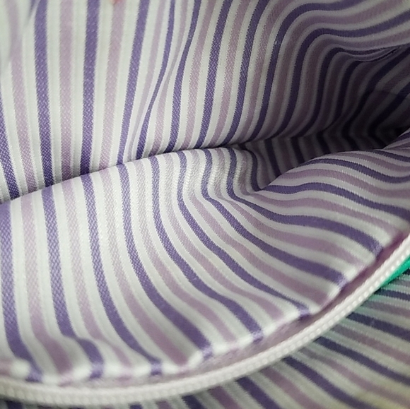 URBAN EXPRESSIONS CERTIFIED VEGAN COLOR BLOCK BAG - Picture 4 of 8